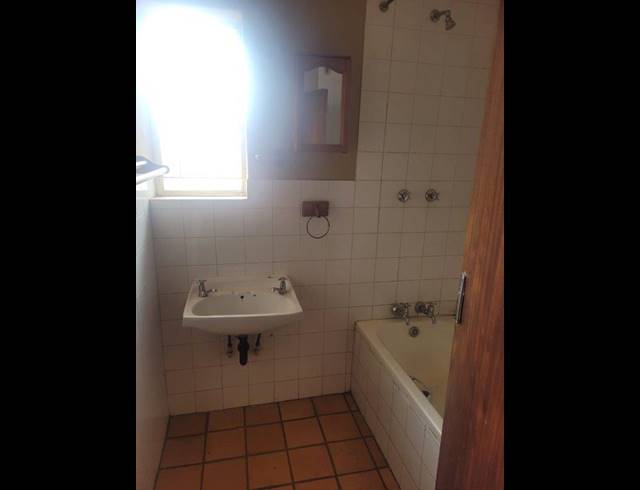3 BEDROOM HOUSE FOR SALE IN KWAGGASRAND